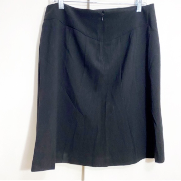 BANDOLINO pencil skirt back yoke and zip close fabric has stretch to it 12 - Picture 4 of 7